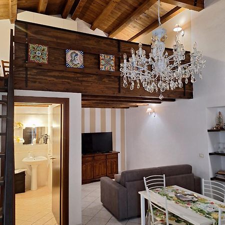 锡拉库扎La Casa Di Sarah别墅 外观 照片